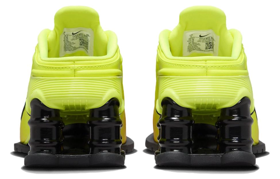 Martine rose x Nike Shox MR4 "Safety Orange"