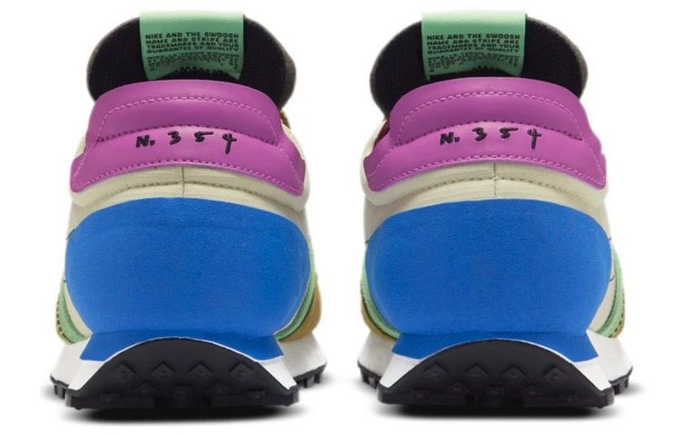 Nike Daybreak Type