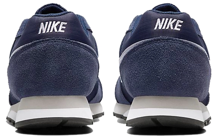 Nike MD Runner 2