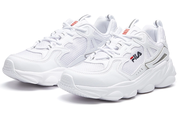 FILA Skipper
