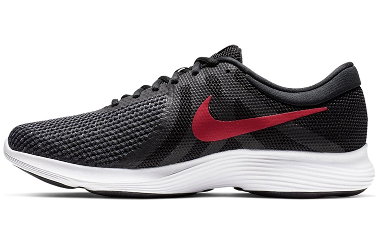 Nike REVOLUTION 4