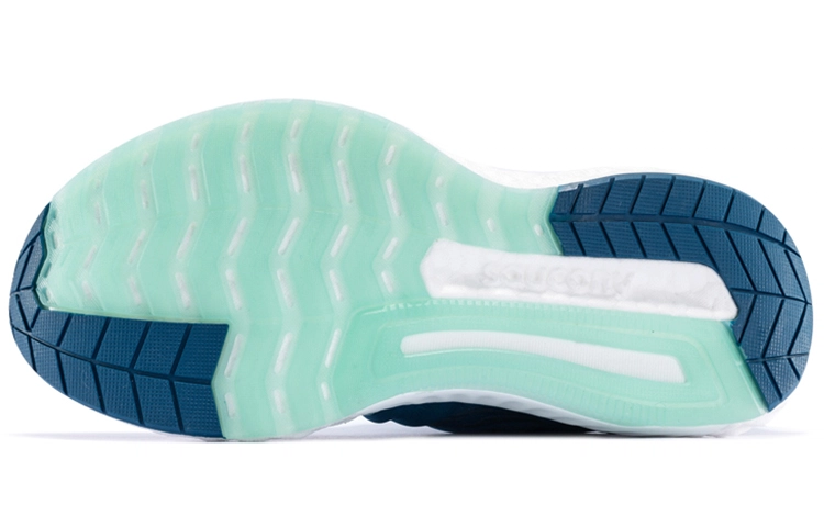 Saucony Hurricane 22