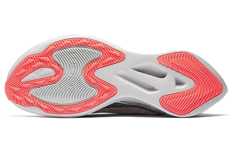 Nike Zoom Gravity 1