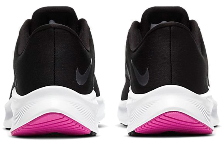 Nike Quest 3