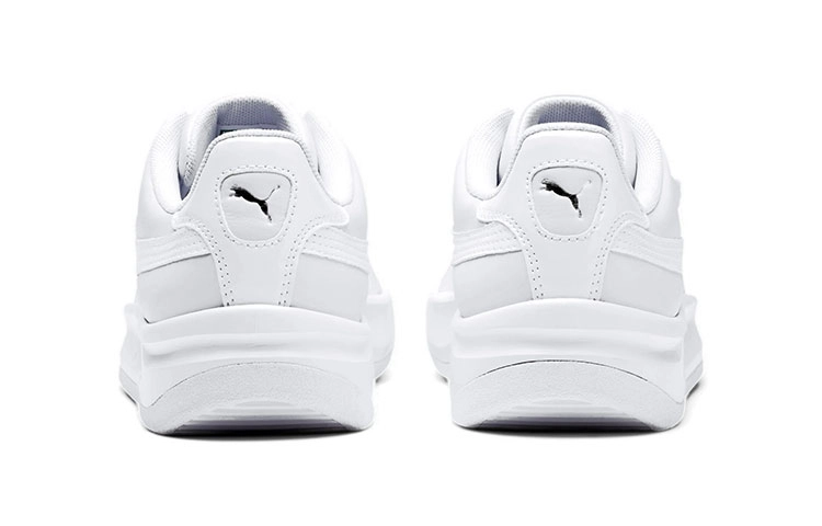 PUMA California Monochrome