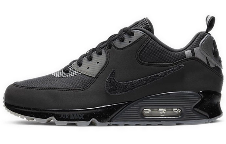 UNDEFEATED x Nike Air Max 90