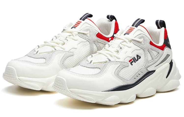 FILA Skipper