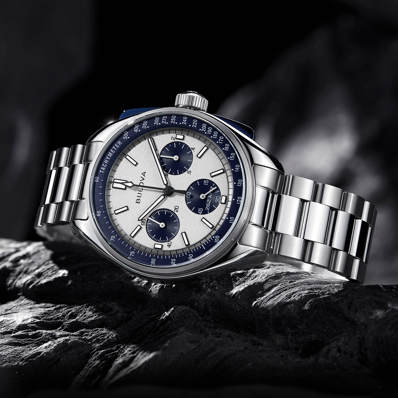 BULOVA 43.5mm 23 98K112
