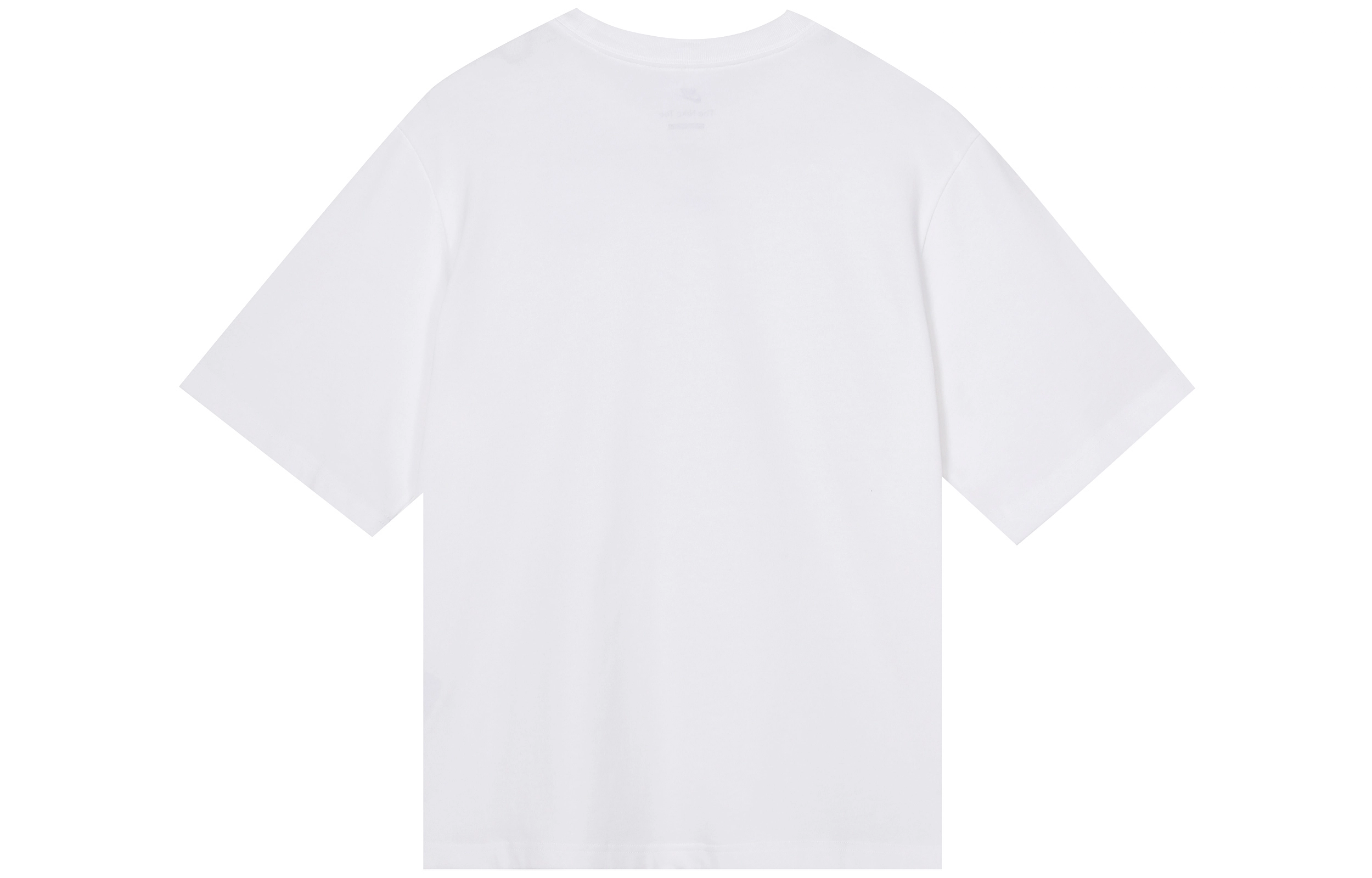 Nike Sportswear Essential Boxy LogoT