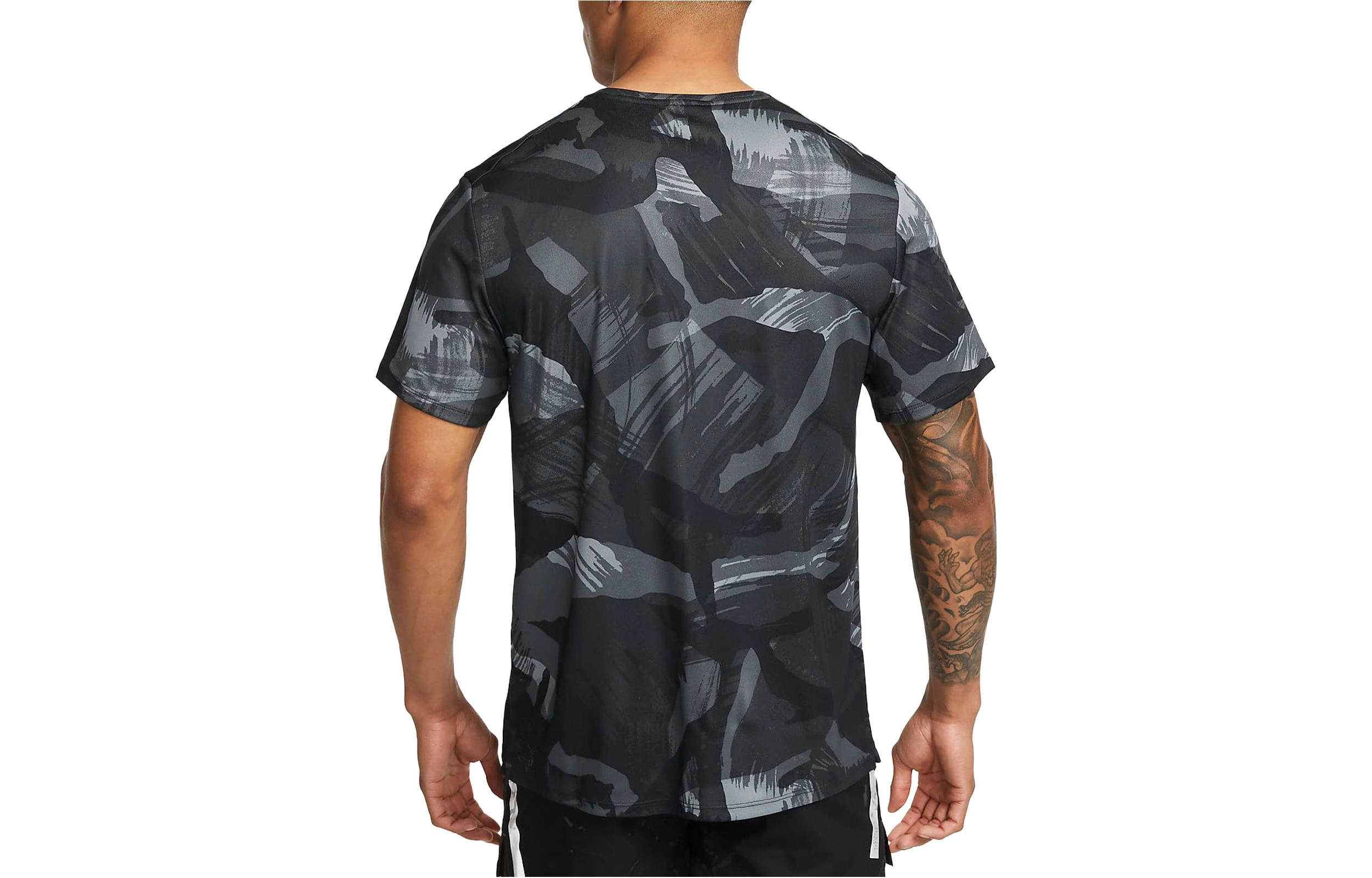 Nike Dri-FIT Miler T
