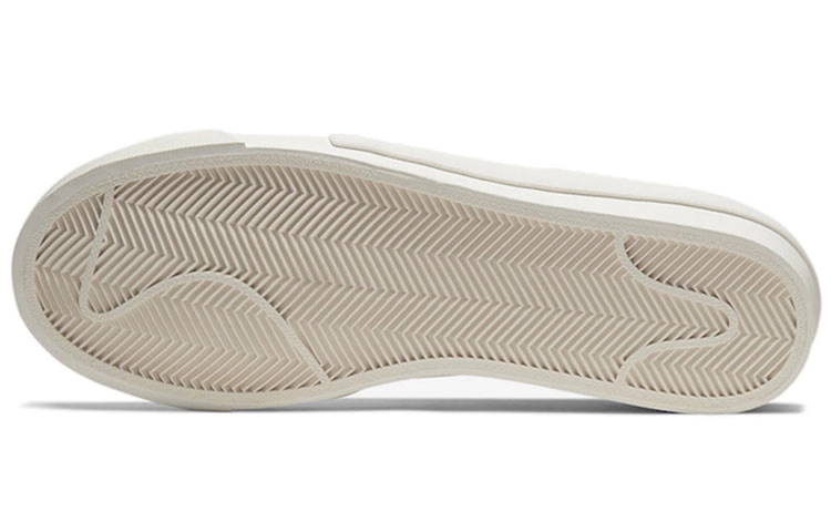 Nike Drop-Type LX White Black Cream