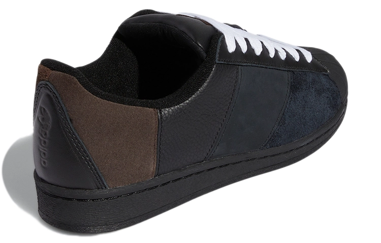 adidas originals Superstar 82 Panel
