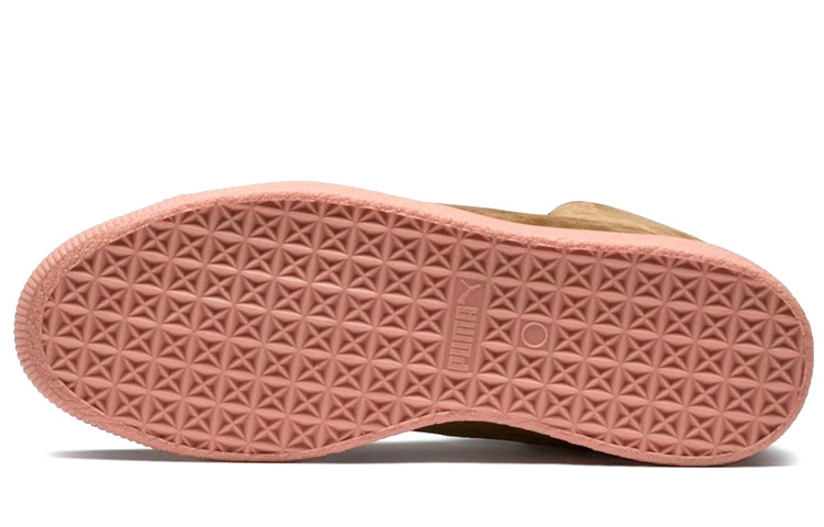 Puma x Naturel Clyde Glow Mi