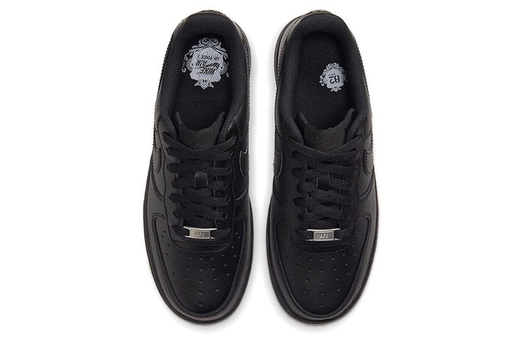 Nike Air Force 1 Low triple black