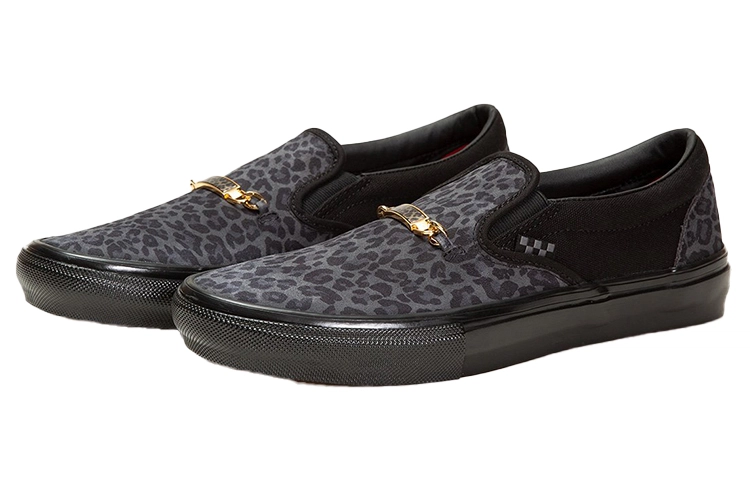 Cher Strauberry x Vans slip-on Skate