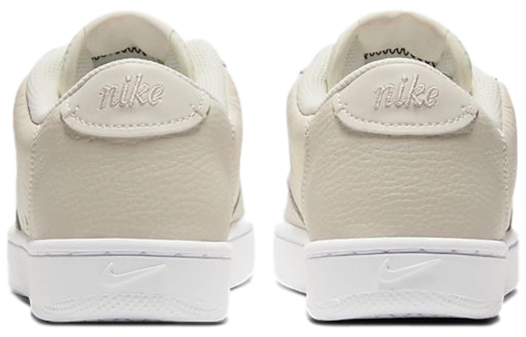 Nike Court Vintage Premium