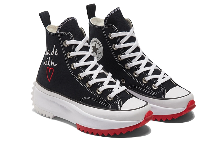 Converse Run Star Hike