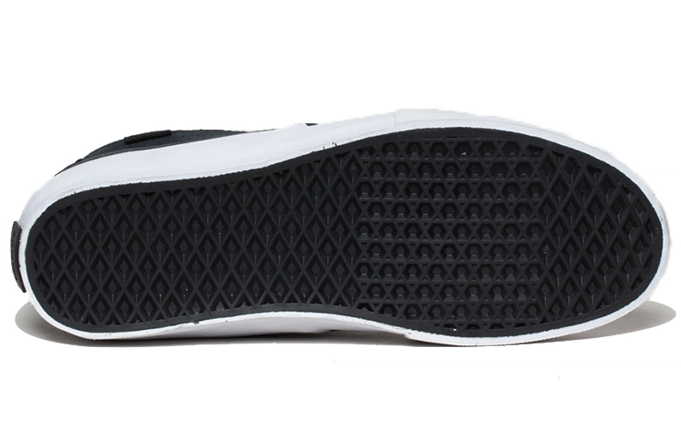 lce-T x Vans Chukka Decon S