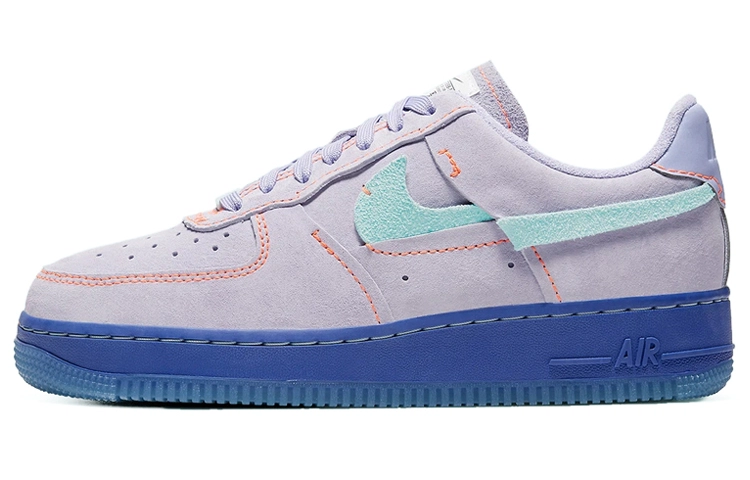 Nike Air Force 1 07 Lux