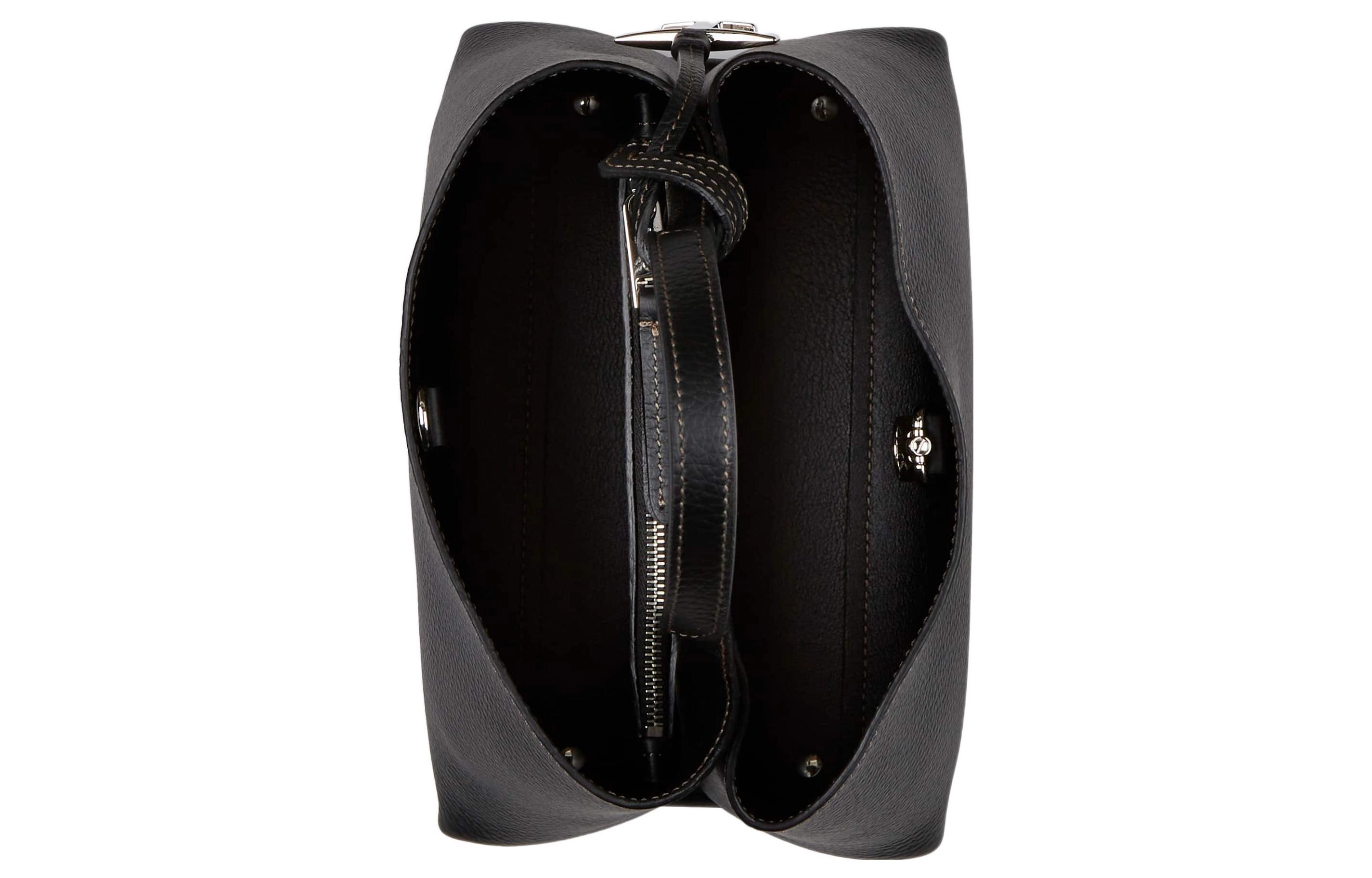 TOD'S Tote