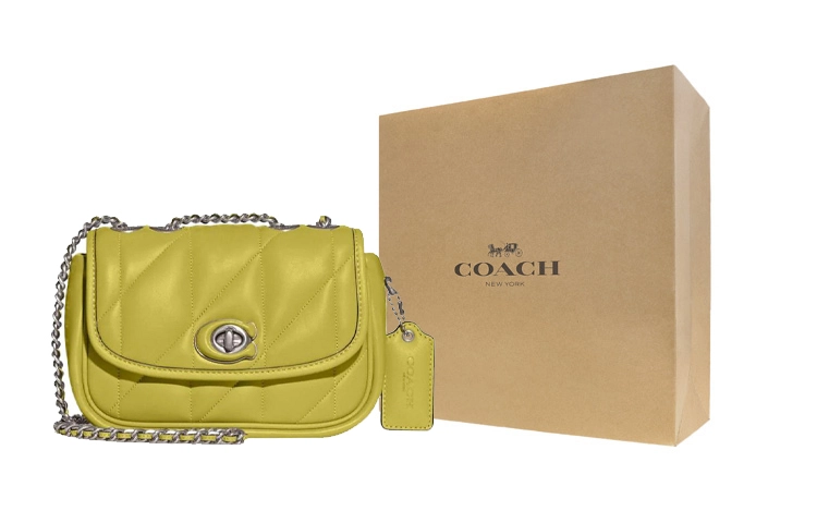 COACH Pillow 20