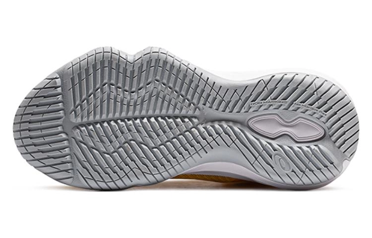 Asics Nove Surge GS