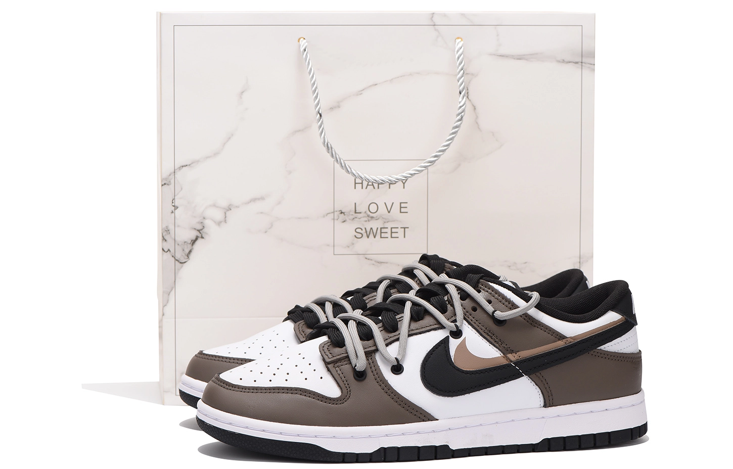 Nike Dunk Low Retro