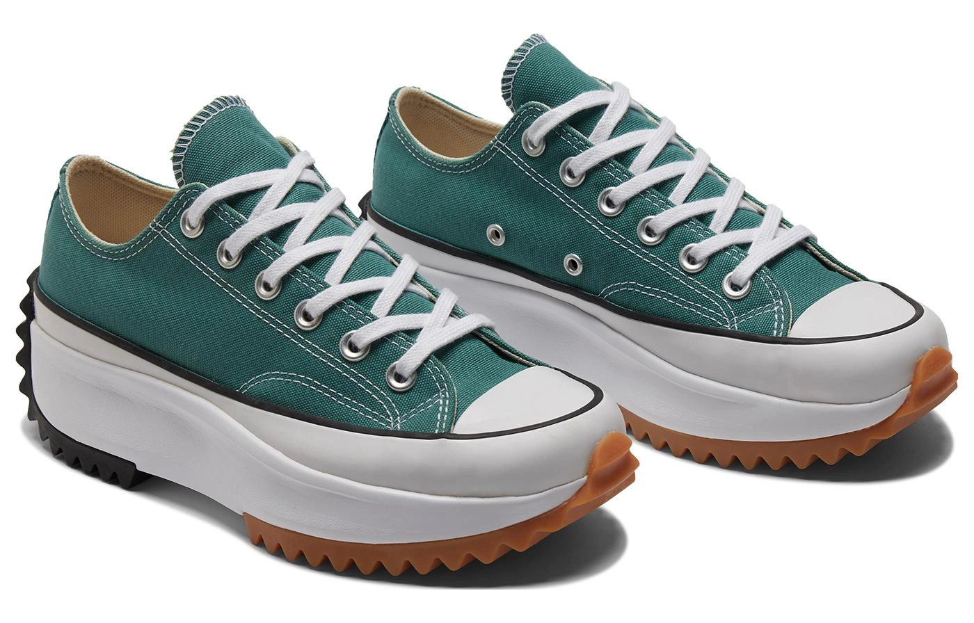 Converse Run Star Hike