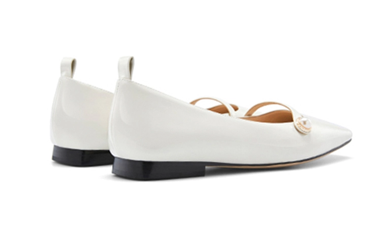 NINE WEST