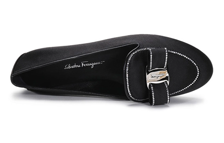 FERRAGAMO Vara Bow