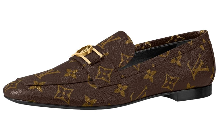 LOUIS VUITTON Upper Case Monogram