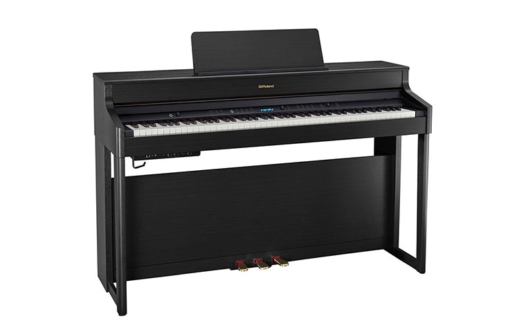Roland () HP701