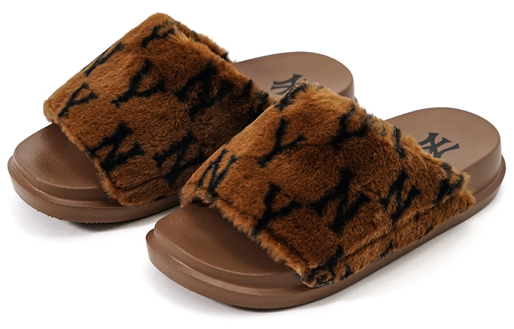 MLB Chunky Mound Fur Monogram
