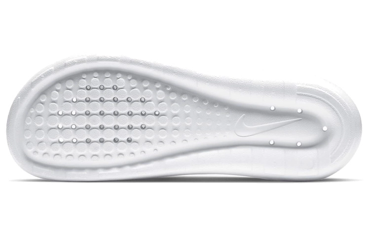 Nike Victori One