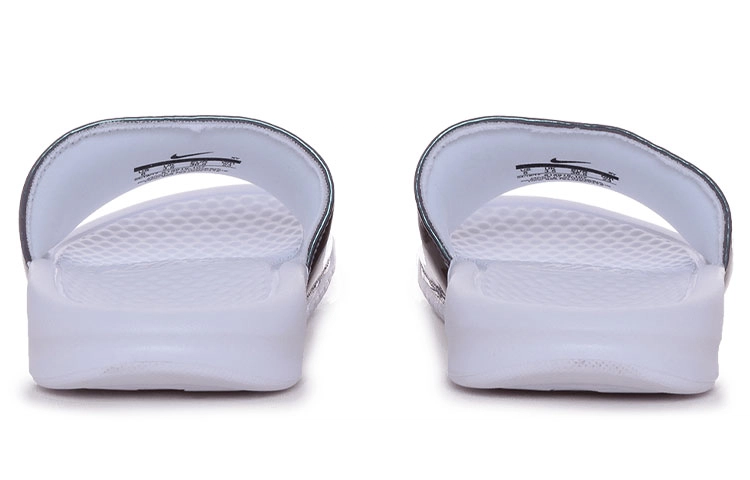 Nike Benassi