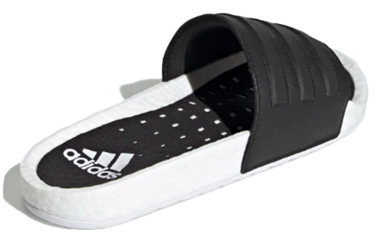 adidas Adilette