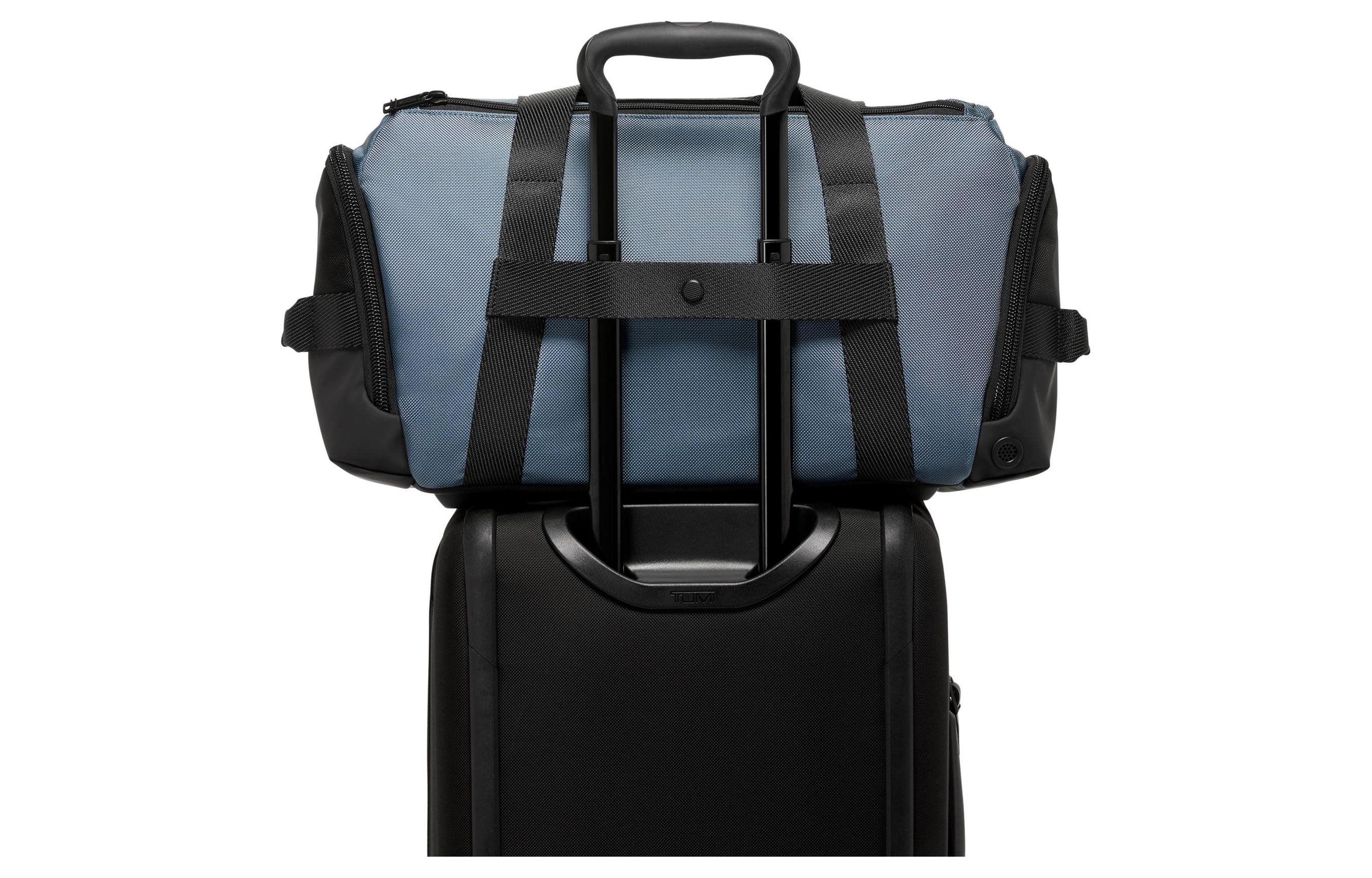 TUMI