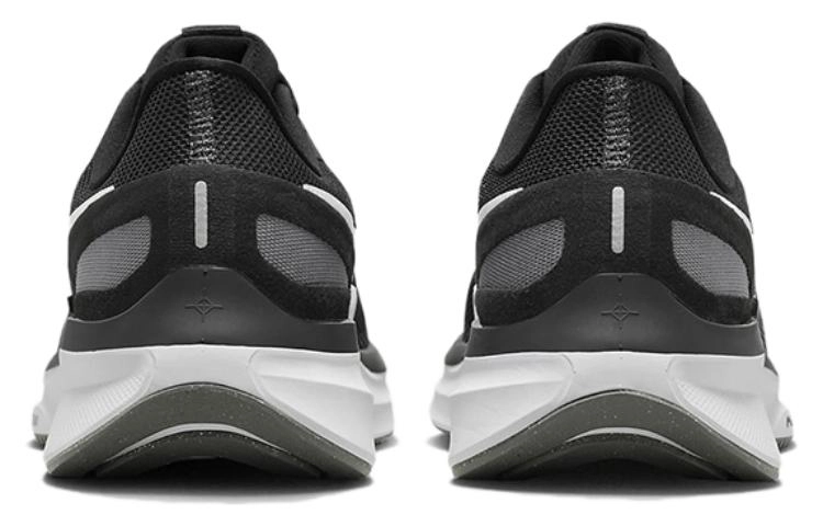 Nike Zoom Structure 25