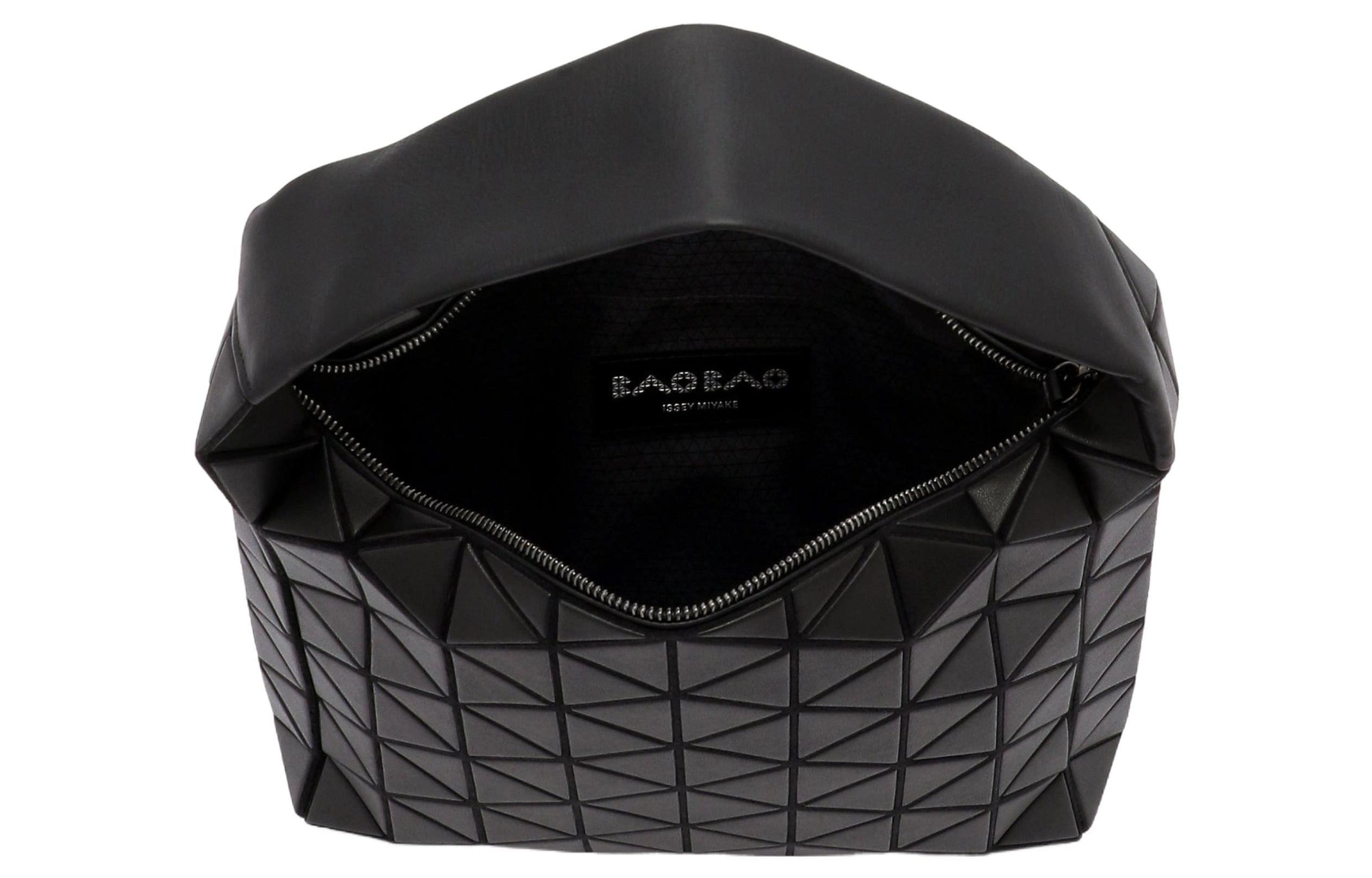 ISSEY MIYAKE