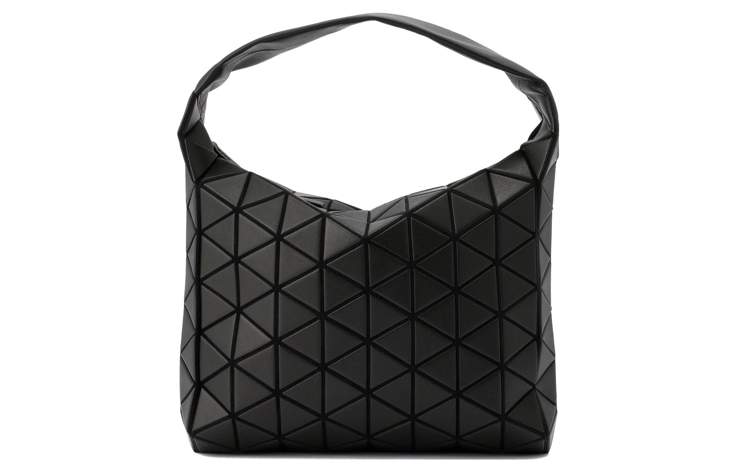 ISSEY MIYAKE