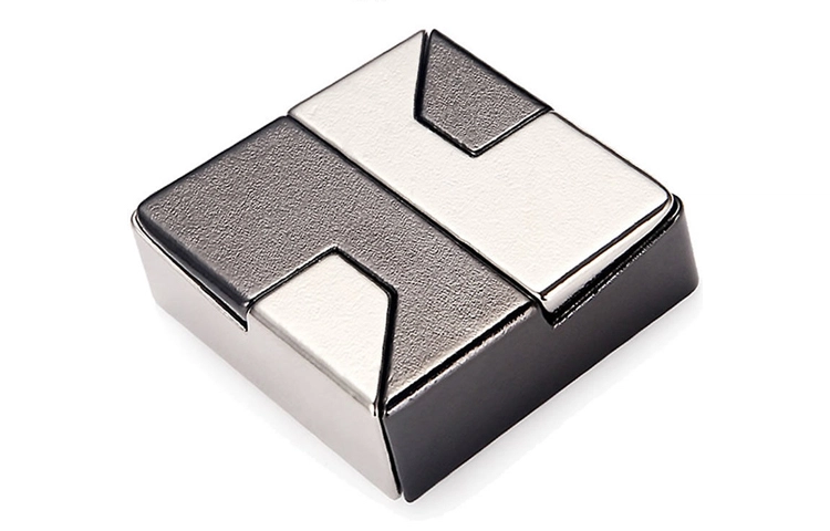 HANAYAMA Cast Diamond Puzzle