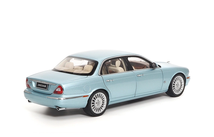 Almost Real 118 XJ6 X350