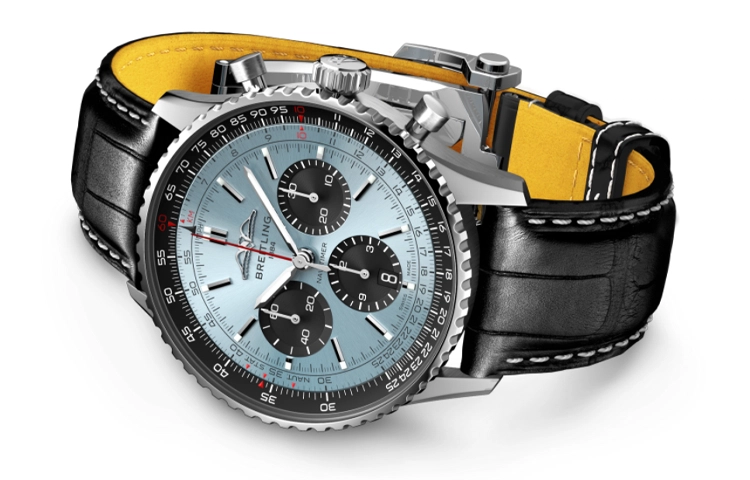 BREITLING B01 43mm AB0138241C1P1