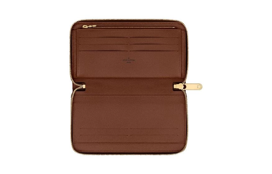 LOUIS VUITTON Zippy Organizer