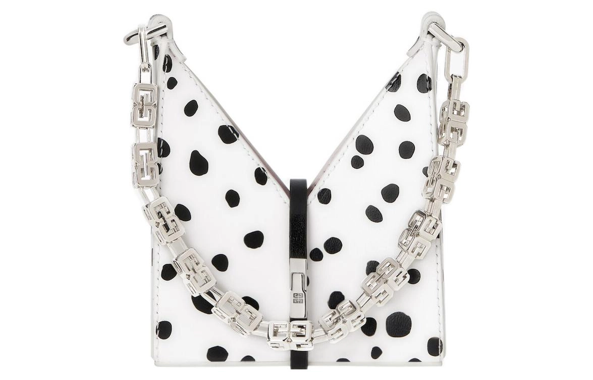 GIVENCHY x Disney cut-out 101