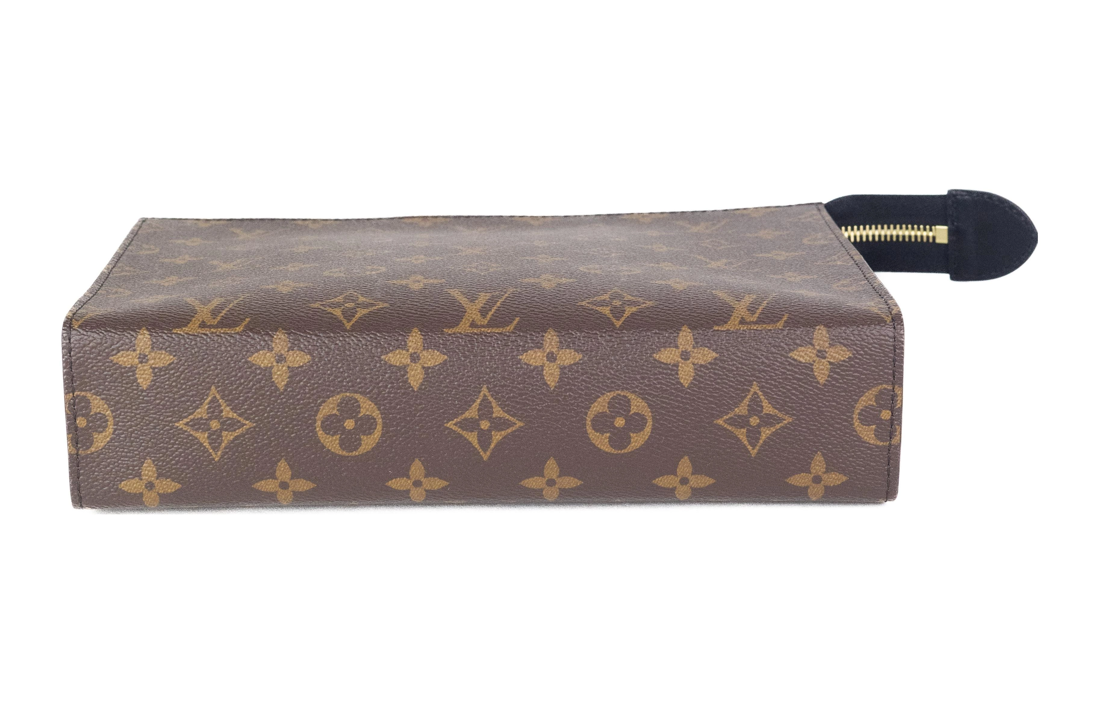LOUIS VUITTON 26