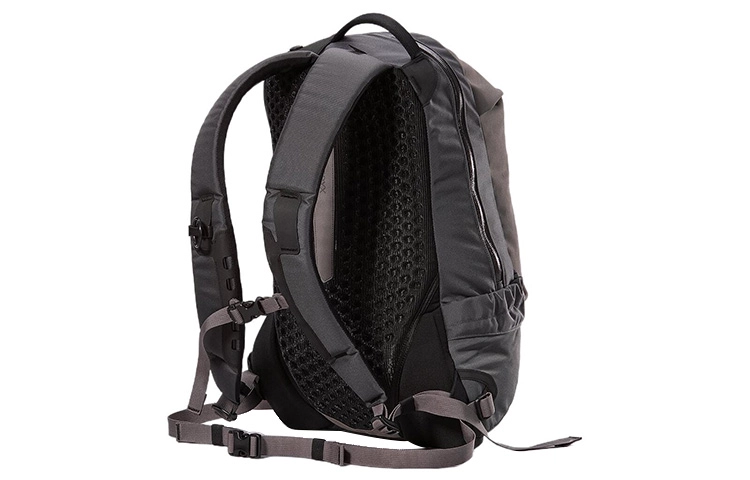 Arcteryx ARRO 16