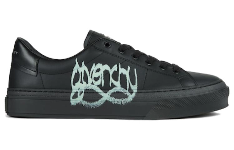 GIVENCHY