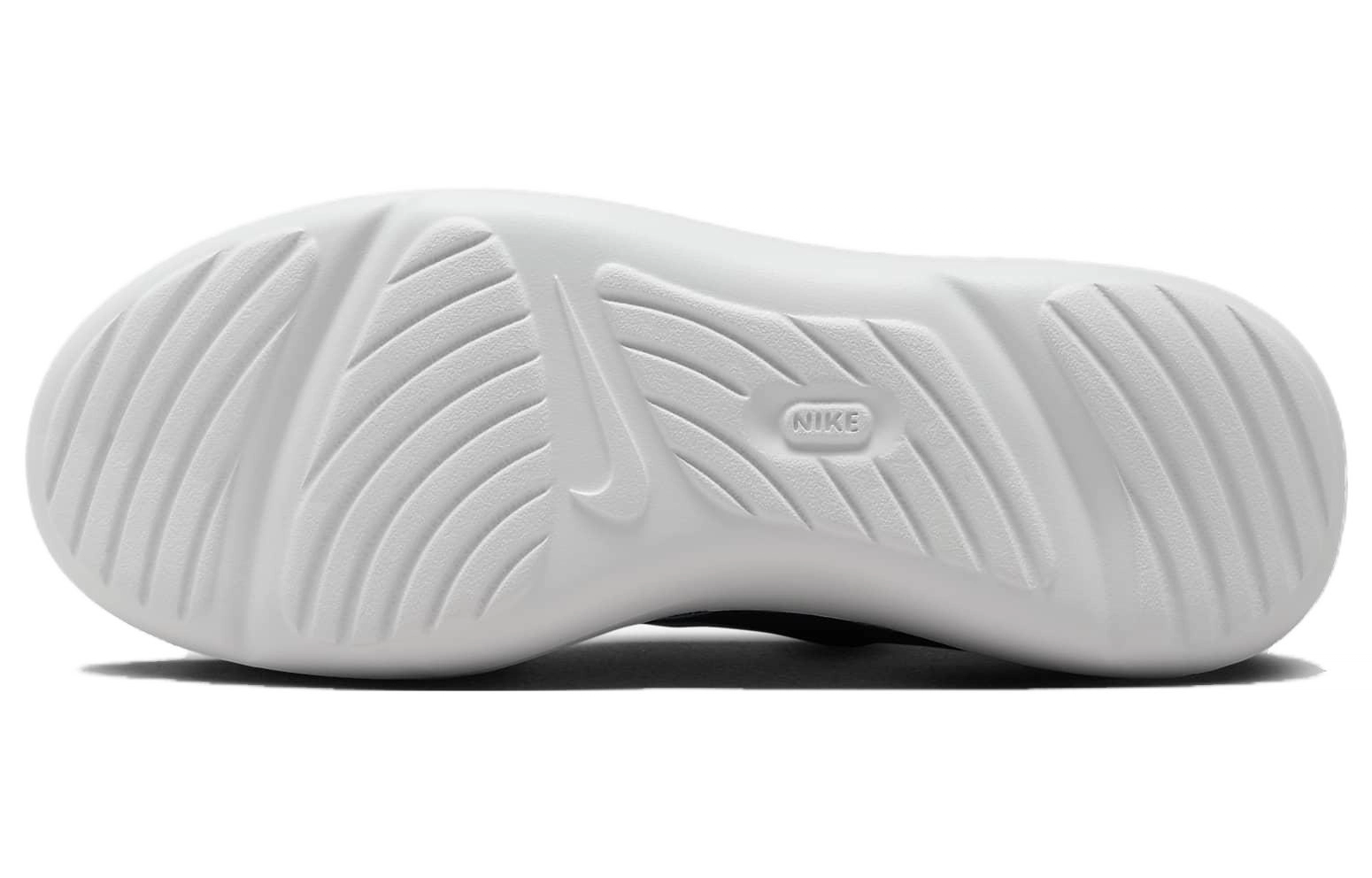 Nike E-Series AD