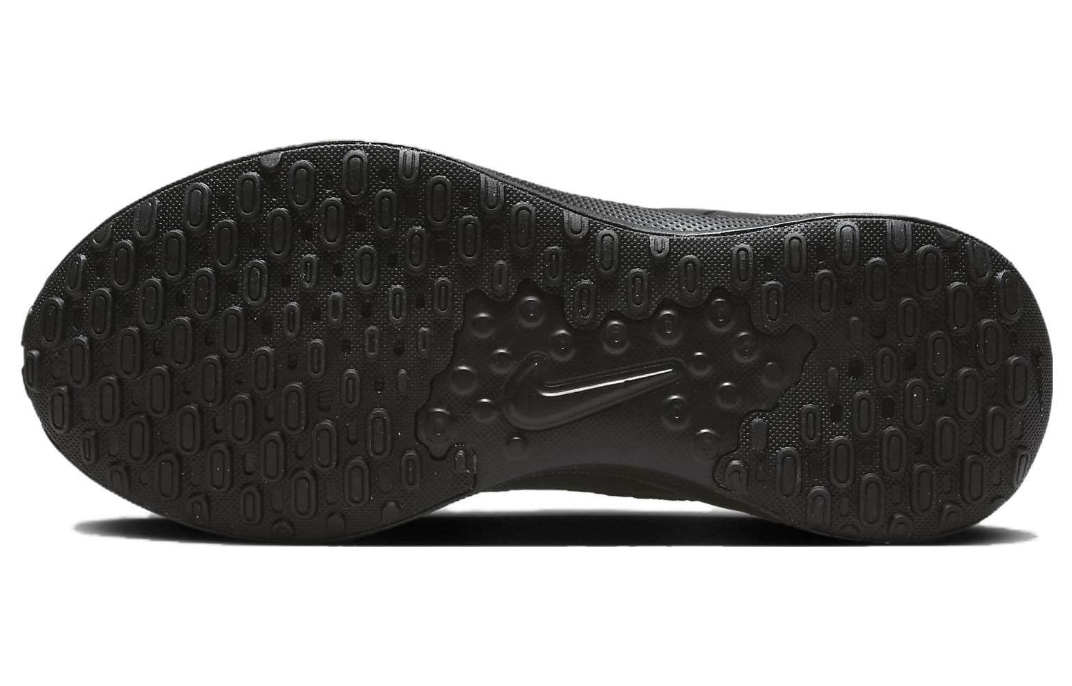 Nike REVOLUTION 7